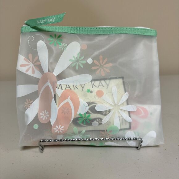 NWT Mary Kay Pedicure Foot Spa Set Relaxing Soak Soothing Balm Self Care Gift - Picture 4 of 9